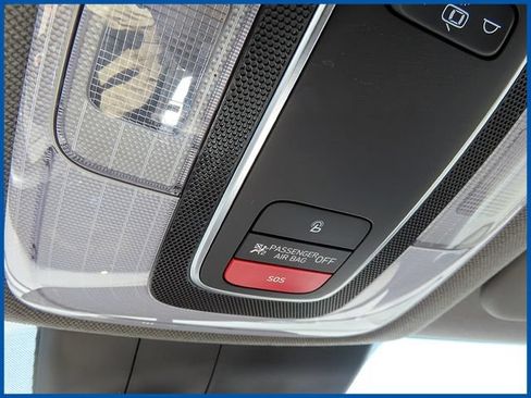 Used 2022 Hyundai Elantra SEL w/ Convenience Package FWD image 22