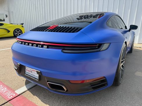 Used 2021 Porsche 911 Carrera RWD image 6