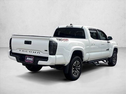 Used 2020 Toyota Tacoma TRD Sport AWD/4WD image 5