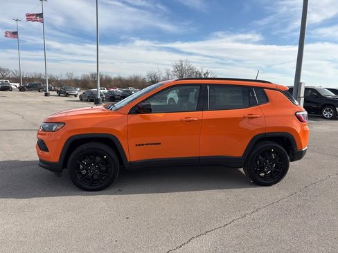 New 2026 Jeep Compass Latitude image 6