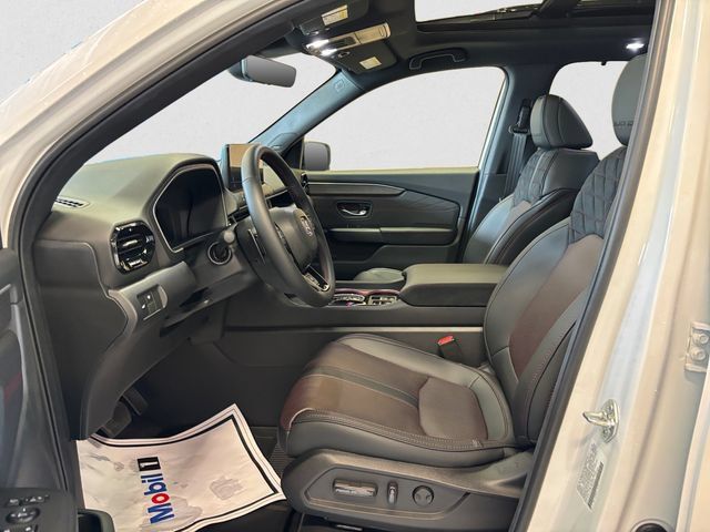 New 2026 Honda Pilot Black Edition image 10
