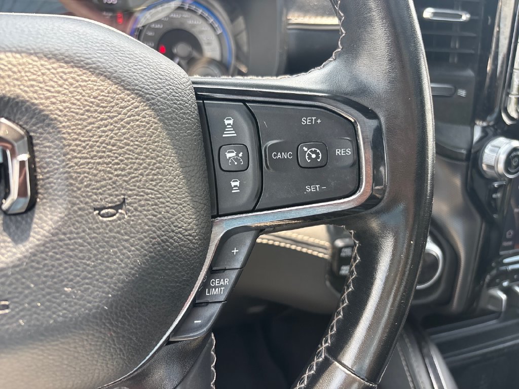 Used 2022 RAM 1500 Limited AWD/4WD image 33