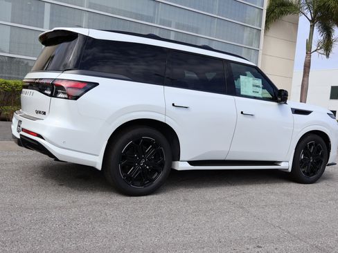 Used 2026 INFINITI QX80 4WD image 6