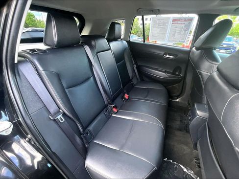 Used 2024 Toyota Corolla Cross XLE w/ Convenience Package AWD/4WD image 26