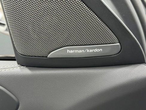 New 2026 BMW X6 M60i image 24