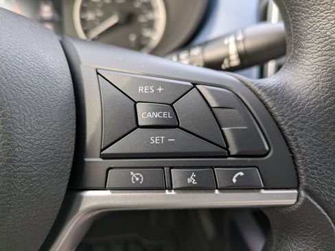 New 2025 Nissan Versa SV w/ Trunk Package FWD image 19