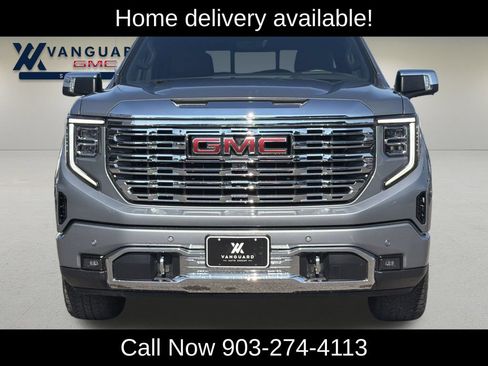 Used 2024 GMC Sierra 1500 Denali w/ Technology Package AWD/4WD image 3
