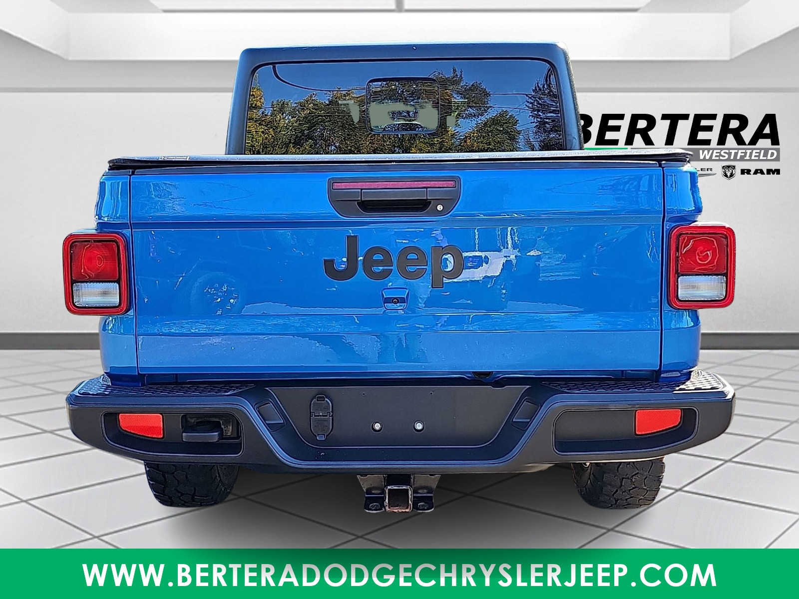 Used 2021 Jeep Gladiator Sport AWD/4WD image 5