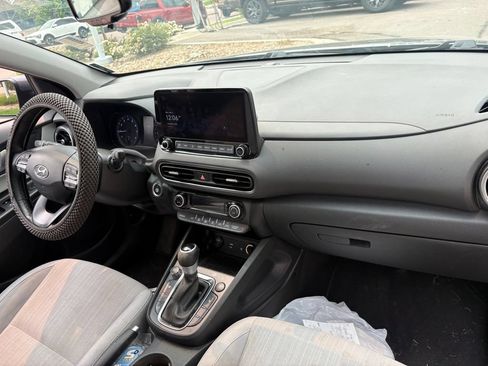Used 2023 Hyundai Kona SEL w/ Convenience Package AWD/4WD image 29