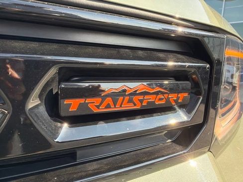Used 2026 Honda Passport TrailSport Elite image 4