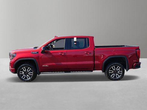 Used 2024 GMC Sierra 1500 AT4 w/ Technology Package AWD/4WD image 6