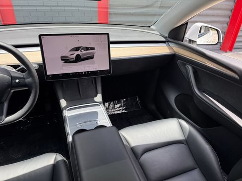Used 2023 Tesla Model Y Long Range AWD/4WD image 20