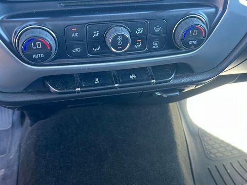 Used 2014 GMC Sierra 1500 SLE w/ SLE Value Package image 30