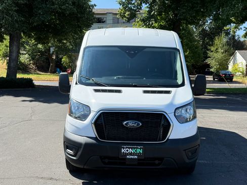 Used 2022 Ford Transit 250 Medium Roof RWD image 9