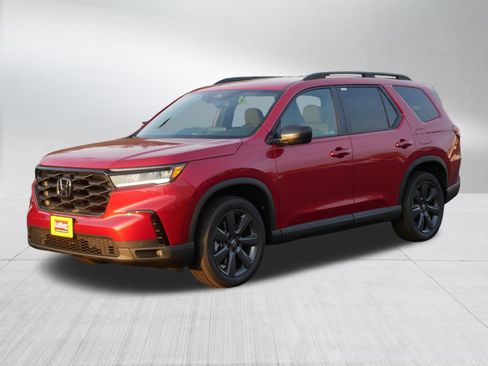 New 2025 Honda Pilot Sport image 3