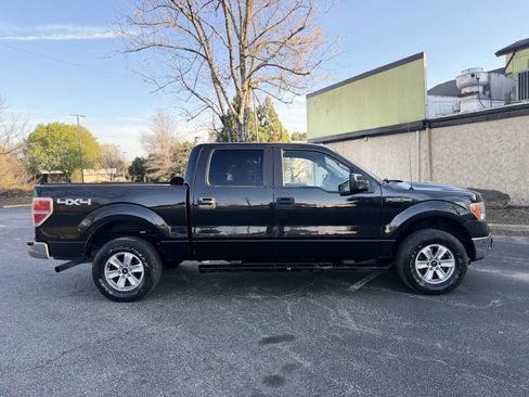 Used 2014 Ford F150 XLT w/ Trailer Tow Package image 4