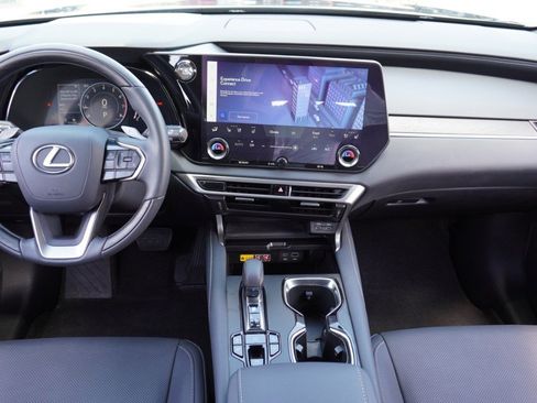 Used 2024 Lexus RX 350 Premium w/ Accessory Package (Z1) AWD/4WD image 26