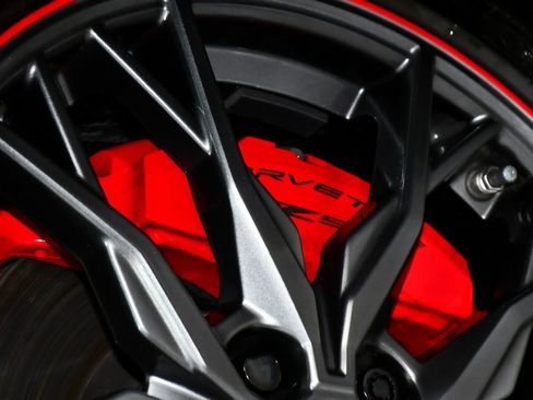 Used 2024 Chevrolet Corvette Stingray w/ Z51 Performance Package image 93