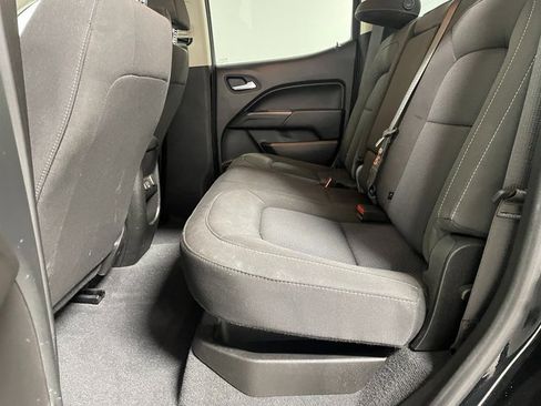 Used 2022 Chevrolet Colorado LT w/ LT Convenience Package image 20