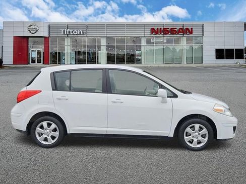 Used 2012 Nissan Versa 1.8 S w/ Special Edition Pkg FWD image 3