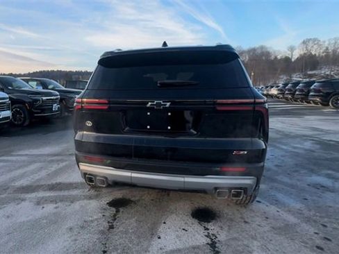 New 2026 Chevrolet Traverse Z71 w/ LPO, Floor Liner Package image 7