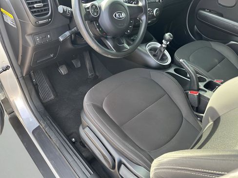 Used 2016 Kia Soul image 27