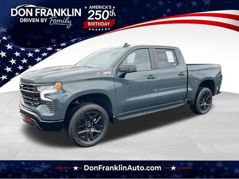 Used 2025 Chevrolet Silverado 1500 LT Trail Boss w/ Convenience Package II AWD/4WD image 1