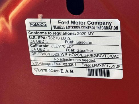 Used 2020 Ford Explorer XLT w/ Equipment Group 202A AWD/4WD image 16