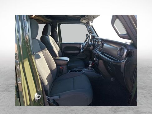 Used 2023 Jeep Wrangler Willys image 12