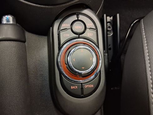 Certified 2023 MINI Cooper S image 28