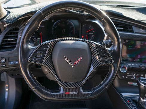Used 2019 Chevrolet Corvette Z06 RWD image 22