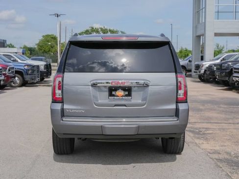 Used 2020 GMC Yukon Denali RWD image 8