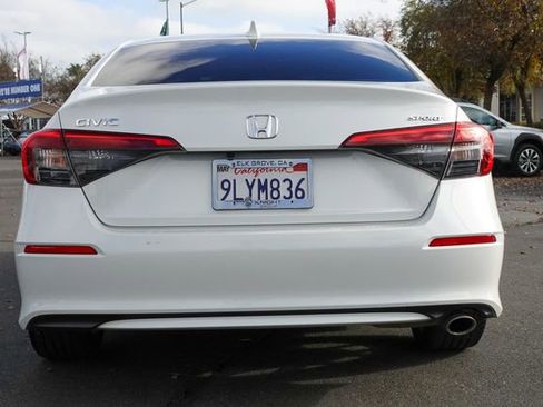 Used 2024 Honda Civic Sport image 7