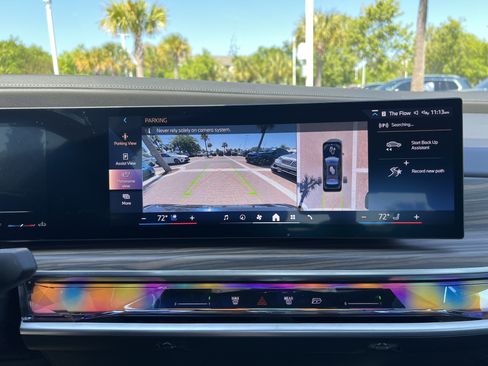 Certified 2024 BMW 760i xDrive AWD/4WD image 25