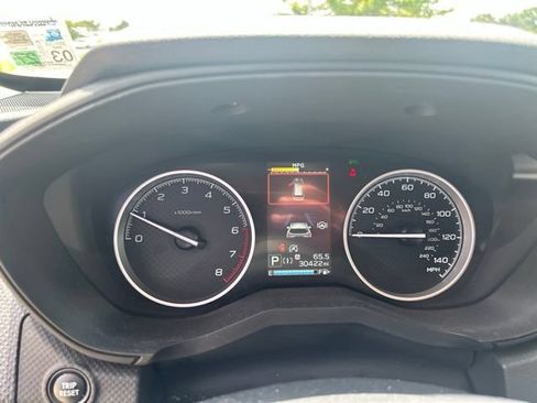Used 2023 Subaru Forester Limited AWD/4WD image 5