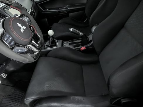 Used 2014 Mitsubishi Lancer Evolution GSR image 20