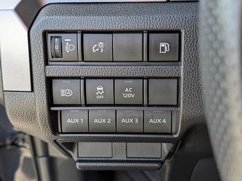 Certified 2025 Toyota 4Runner TRD Off-Road AWD/4WD image 24
