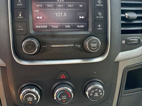 Used 2022 RAM 1500 Tradesman w/ Tradesman SXT Package RWD image 14