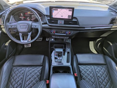 Used 2021 Audi SQ5 Premium Plus w/ Premium Plus Package image 12