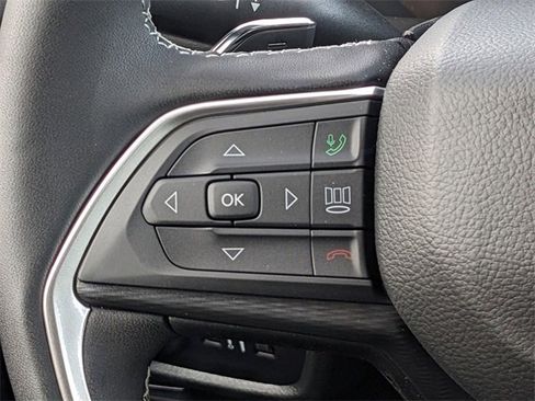 New 2025 Jeep Grand Cherokee L Altitude image 19