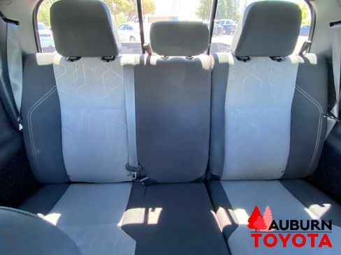 Used 2021 Toyota Tacoma TRD Off-Road w/ Technology Package AWD/4WD image 20