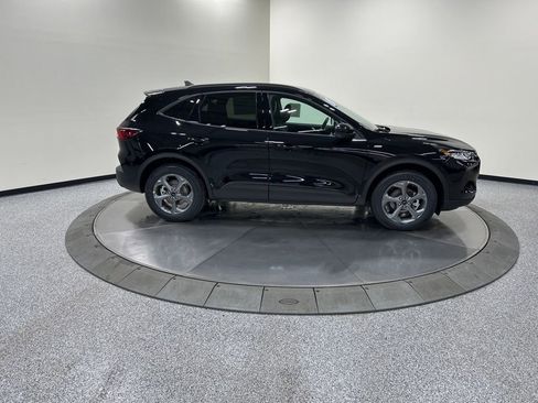New 2026 Ford Escape ST-Line Select w/ Tech Pack #2 AWD/4WD image 5