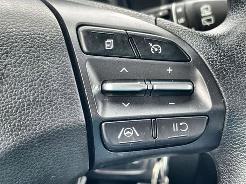 Used 2023 Hyundai Kona SE w/ Cargo Package image 26