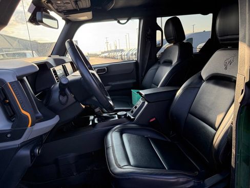 Used 2022 Ford Bronco Badlands AWD/4WD image 6