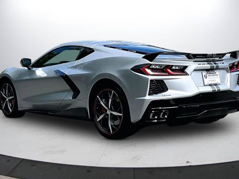 Used 2020 Chevrolet Corvette Stingray Coupe w/ Z51 Performance Package RWD image 7