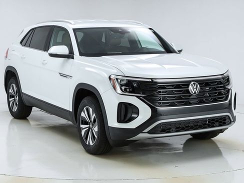 New 2026 Volkswagen Atlas Cross Sport SE image 15