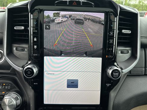 Used 2022 RAM 1500 Laramie image 34