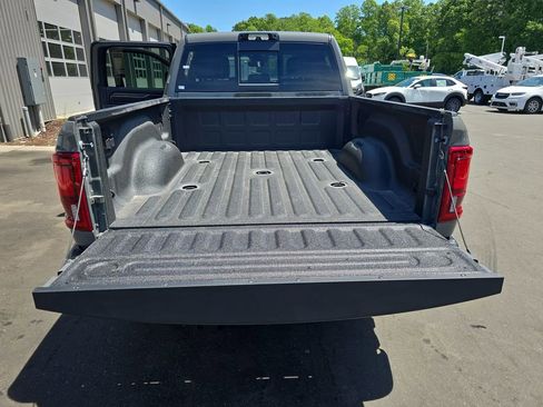 New 2026 RAM 2500 Limited AWD/4WD image 13