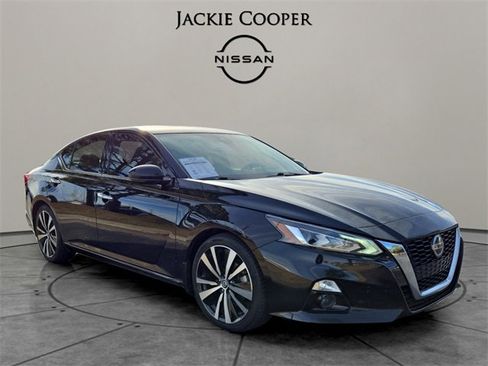 Used 2019 Nissan Altima 2.5 Platinum image 7