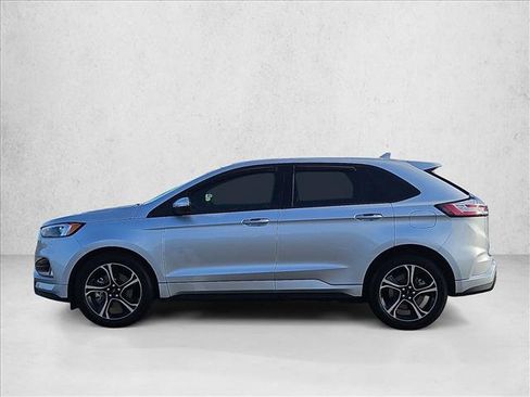 Used 2019 Ford Edge ST w/ Convenience Package AWD/4WD image 9